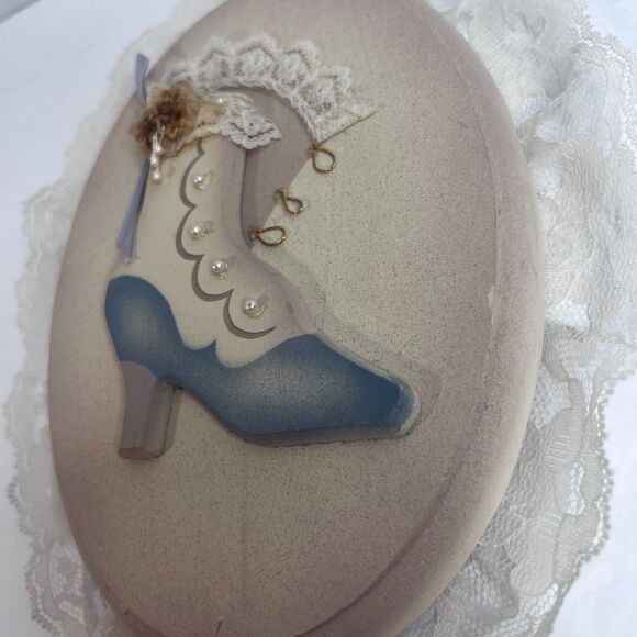 Victorian Oval Wooden Frame Lace Trim Regency Boot Shabby Chic Cottage Core - Picture 4 of 6